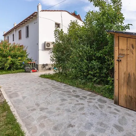 펜션 & Blue Experience 몰라 칼리바