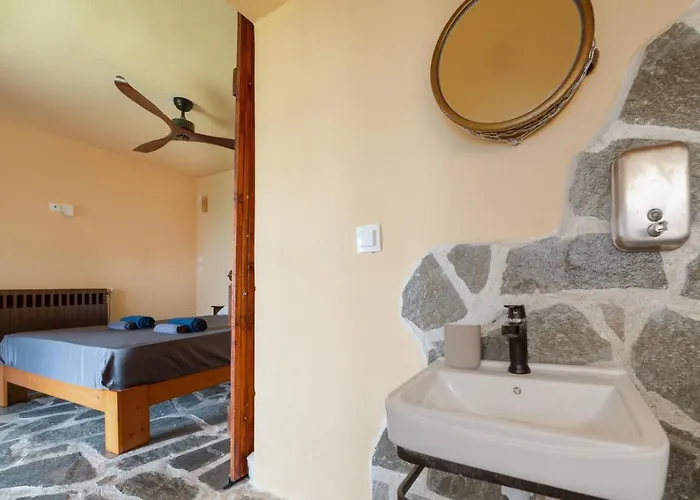 펜션 & Blue Experience 몰라 칼리바